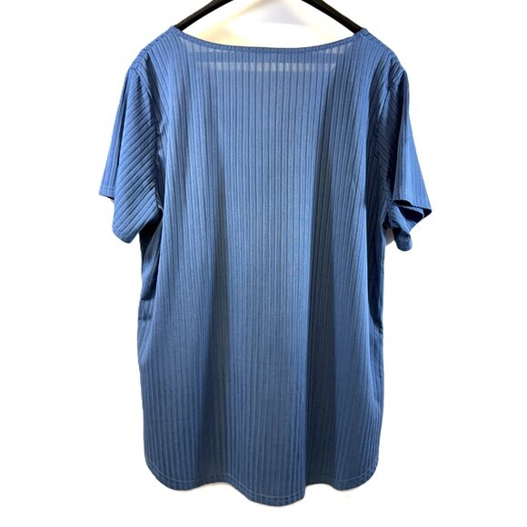 Blue Ribbed V-Neck Short Sleeve Top, Lightweight Knit, Plus Size 2XL - Picture 3 of 6